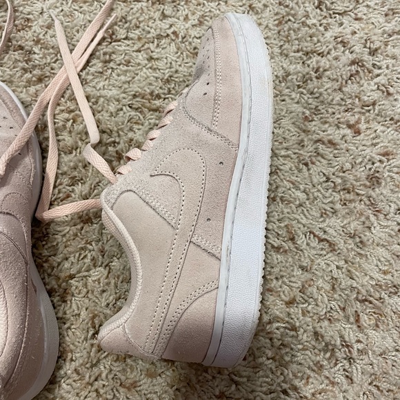 Pink velvet air forces - Picture 3 of 3